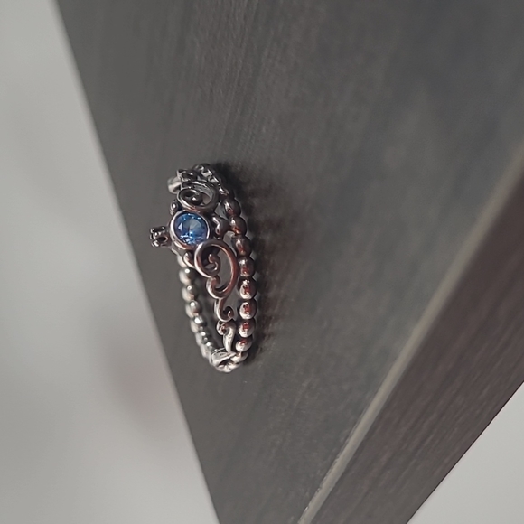 Size 7 - Disney Cinderella Blue Tiara Ring - Picture 2 of 10